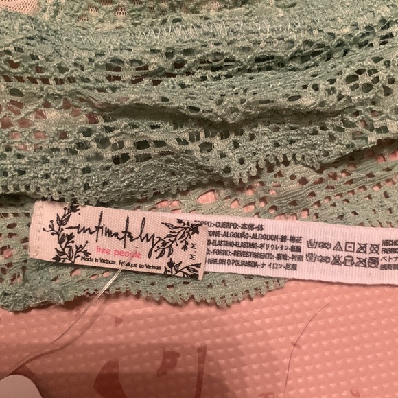 Free People - (NEW!) Sienna Halter Bralette - Medium - Picture 10 of 11